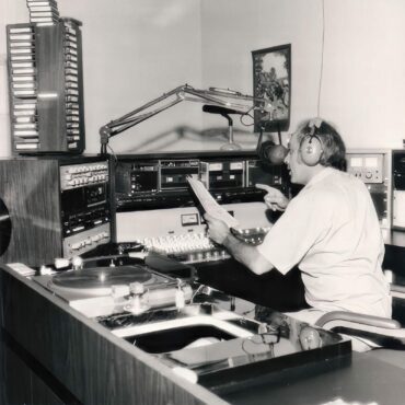 Crash in your Dash-standard-scale-2_00x