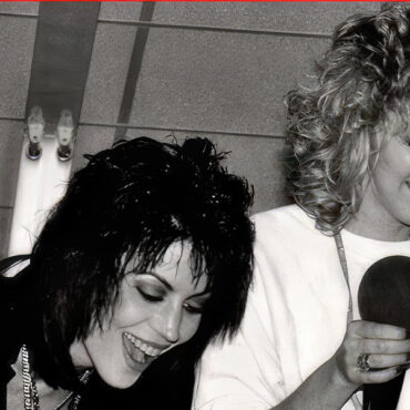Dayna-Steele-and-Joan-Jett