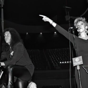 Gene Simmons, Jun 17, 1989, The Summit