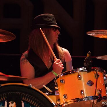 LOVENWAR_EricSauseda_03