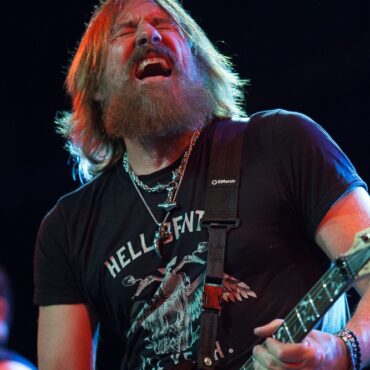 LOVENWAR_EricSauseda_05